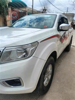 نيسان نافارا